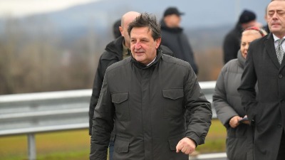 Dveri: Nemoguće da Gašić nije znao za ogromnu količinu marihuane u Konjuhu, kod odbornika SNS