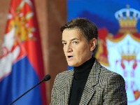 Brnabić optužuje: Opozicija se nada da će EU parlamentarci uhapsiti Vučića