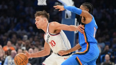 Bogdan ponovo na marginama pobede Klipersa, ima li smisla ovo što mu radi Tajron Lu?