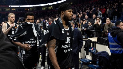 Da li je Tajrik Džons ovim potezom najavio odlazak iz Partizana? (FOTO)