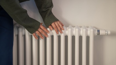 Trik koji se tokom zime koristi kao zamena za ovlaživač vazduha: Ne košta ništa, a odmah osetite razliku