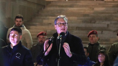 Američki nedeljnik: Vučić pod rastućim pritiskom protesta protiv korupcije