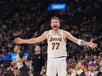 Dončić kao DJ: Ceca i Željko Šašić odzvanjaju Los Anđelesom (VIDEO)