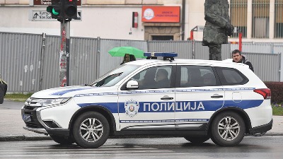 Bežao od policije pod dejstvom kokaina, pa sleteo s puta