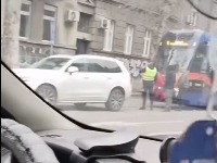 Saobraćajna nezgoda na Dorćolu: Sudarili se džip i tramvaj