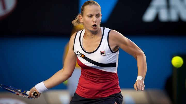 OPERISANA Jelena Dokić: Oglasila se iz bolničkog kreveta, pa poslala važnu poruku (FOTO)