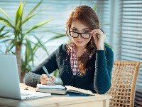 NAJINTELIGENTNIJI ljudi rađaju se u OVA 4 znaka: Mozak im radi 100 na sat - uvek su dva koraka ispred drugih 