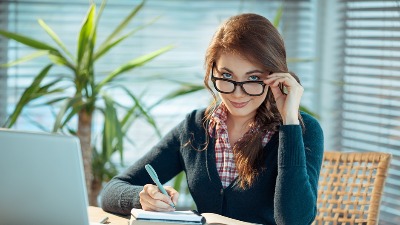 GENIJI se rađaju u ovih 7 ZNAKOVA, tvrde astrolozi: Misle brzinom svetlosti - od njih nema pametnijih 