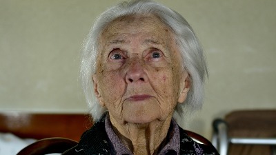 Imam 101 godinu i još uvek radim 6 dana nedeljno, a ovo je moja TAJNA DUGOVEČNOSTI (VIDEO)