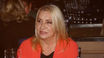 OGLASILA SE Vesna Zmijanac IZ URGENTNOG CENTRA: Pevačica otkrila šta joj se desilo