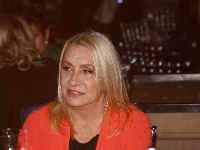 Vesna Zmijanac posle operacije donela IZNENAĐUJUĆU ODLUKU: Ni porodica se ne slaže sa tim