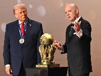 Trampu dodeljena FIFA nagrada za mir (FOTO)