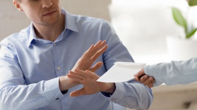 Gazda tajno otpustio radnika posle 40 godina rada: Nakon toga mu je na račun iznenada leglo 50.000 evra