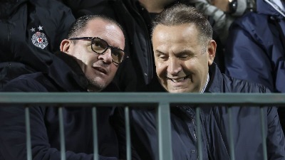 Pršti na sve strane - uprava u strahu? Mijata podržali asovi Partizana, klub iz Humske hitno reagovao saopštenjem