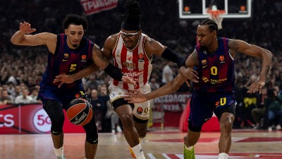 Snimak Čime Monekea BACA U OČAJ navijače Zvezde: Ovo ne izgleda dobro (VIDEO)