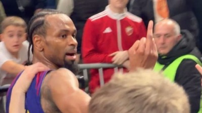 Panter pokazao Delijama SREDNJI PRST, pa poručio: Znate šta su mi rekli, svi to znaju! (VIDEO)