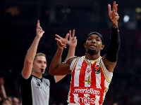 "Grejem nije sa ekipom": Obradović otkrio šta čeka Zvezdu protiv Dubaija