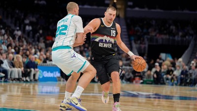 Kakva noć za Jokića: Nikola pretekao Majkla Džordana