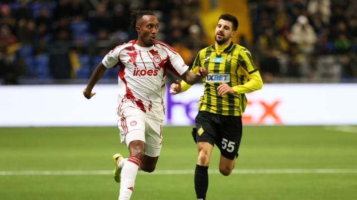 Olimpijakos srušio Kairat - hvata poslednji voz za proleće u LŠ