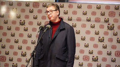 Vučić: Momci su samo čuvali prostorije stranke, u odbrani su naneli povrede