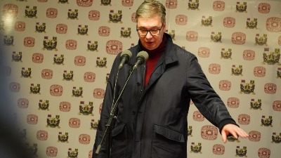 Vučić izjavio saučešće povodom smrti Saše Popovića