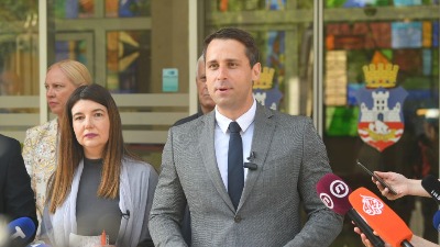 Mitrović: Vučić nema kud, pa je javno prozvao Macuta za nerad