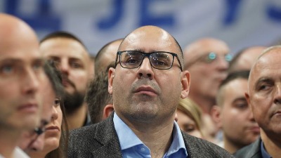Đukanović: Palim sveću za zdravlje predsednika