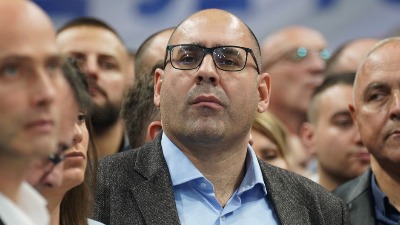 Đuki SUSPENDOVAN nalog na društvenoj mreži X! (VIDEO)