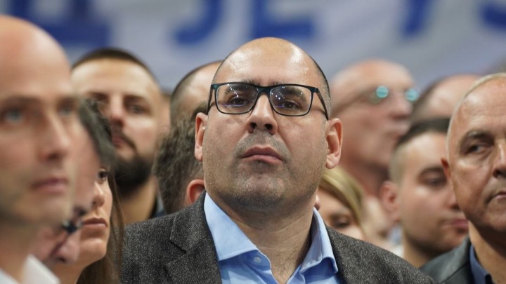Đuka PRIZNAO stranačko zapošljavanje u državnom sistemu: Dali smo im posao i ovolike plate, a oni se digli protiv nas