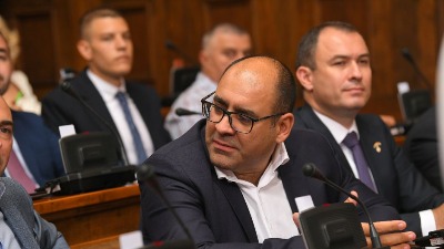 Đuka (SNS): Država da digne ruke od univerziteta - NEKA PROPADNU! Napraviti novi univerzitet na prostoru EKSPA