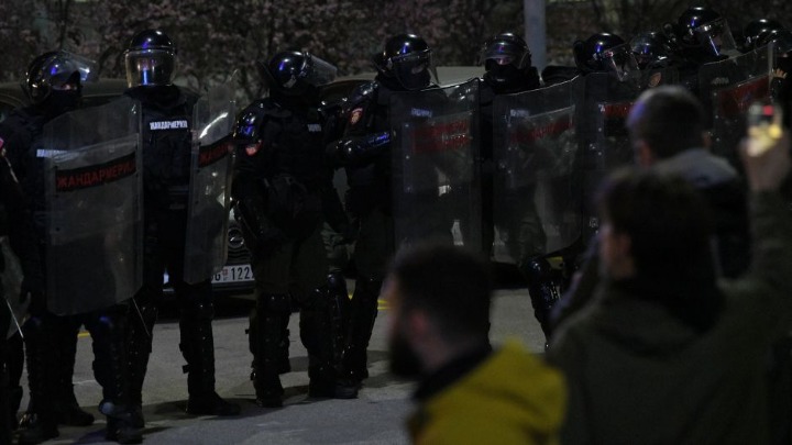 "Istrage nema jer bi pokazala da je predsednik Vučić slagao": Slobodan Pajić o slučaju povređivanja policajca ispred RTS