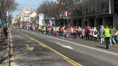 Građani se žalili - policija neće zaustavljati saobraćaj na protestnoj šetnji (FOTO, VIDEO)