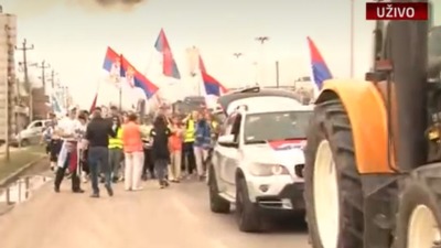 Studenti i poljoprivrednici Mačve stigli do Šapca: Sutra kreću paori iz NS