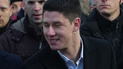 MANIPULACIJE Miloša Pavlovića: Toliko "razmažen" da mu je igračka i pravni poredak zemlje?