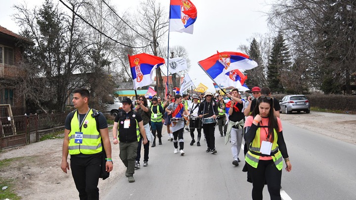 Prevoznik dobio PRETNJE, studenti iz Niša se hitno organizuju: Anketa za građane ko želi da ih vozi