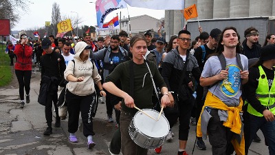 Studenti iz NS krenuli u trodnevnu šetnju do Loznice