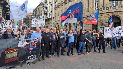 "Sledeće stajalište - ŠTRAJK": Protest radnika GSP (VIDEO, FOTO)