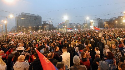 U JEKU STUDENTSKIH PROTESTA Srbija se zadužila preko milijardu evra - u planu još šest!