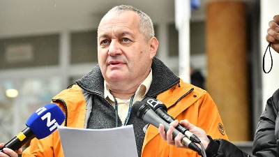 "Pogledajte se u ogledalo, objasnite vašoj deci šta radite": Milivojević odbrusio policajcima