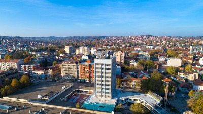 Uhapšenom maturantu saopštili preko megafona da je primljen na fakultet