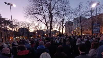 Stanovnici Vračara organizovali prvi građanski zbor (FOTO/VIDEO)