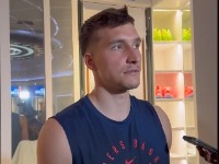 Šta se dešava sa Bogdanom? Kapiten Orlova "nevidljiv" u dresu Klipersa