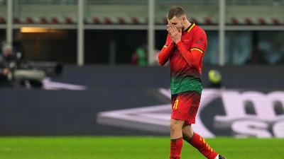 Milan ređa poraze: Pavlović "pocrveneo"