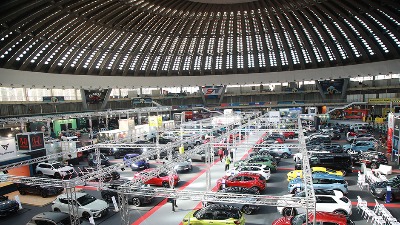 LEBA DA NEMA Ali, kupi auto na lizing u Srbiji