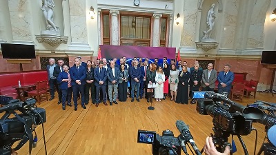 Velike reči, mali dogovori: Može li opozicija da se sabere?