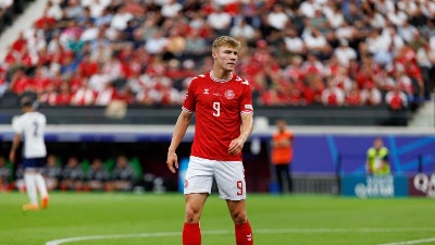 Virus pogodio Dance pred meč odluke