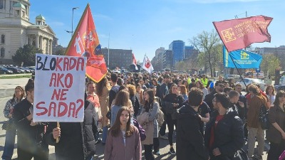 Više od 50 advokata uputilo zahtev AKS: Tiče se incidenata na protestu