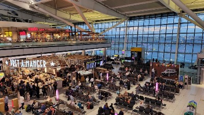 Aerodrom Hitrou ponovo radi: Haos se smiruje