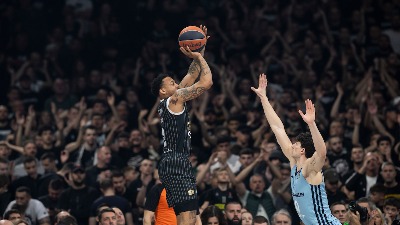 Još je živ Partizan: Pala je Alba u Areni