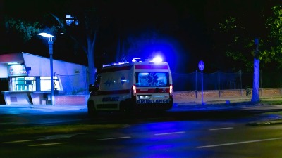 Dete teško povređeno u udesu kod Mostarske petlje